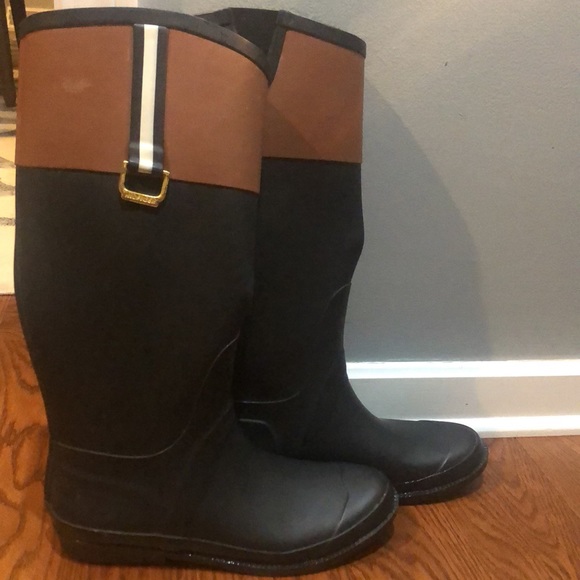 Tommy Hilfiger black/tan Matte tall rain boots - Picture 8 of 8